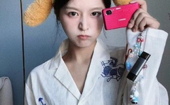 美女赤裸全身(无遮掩)